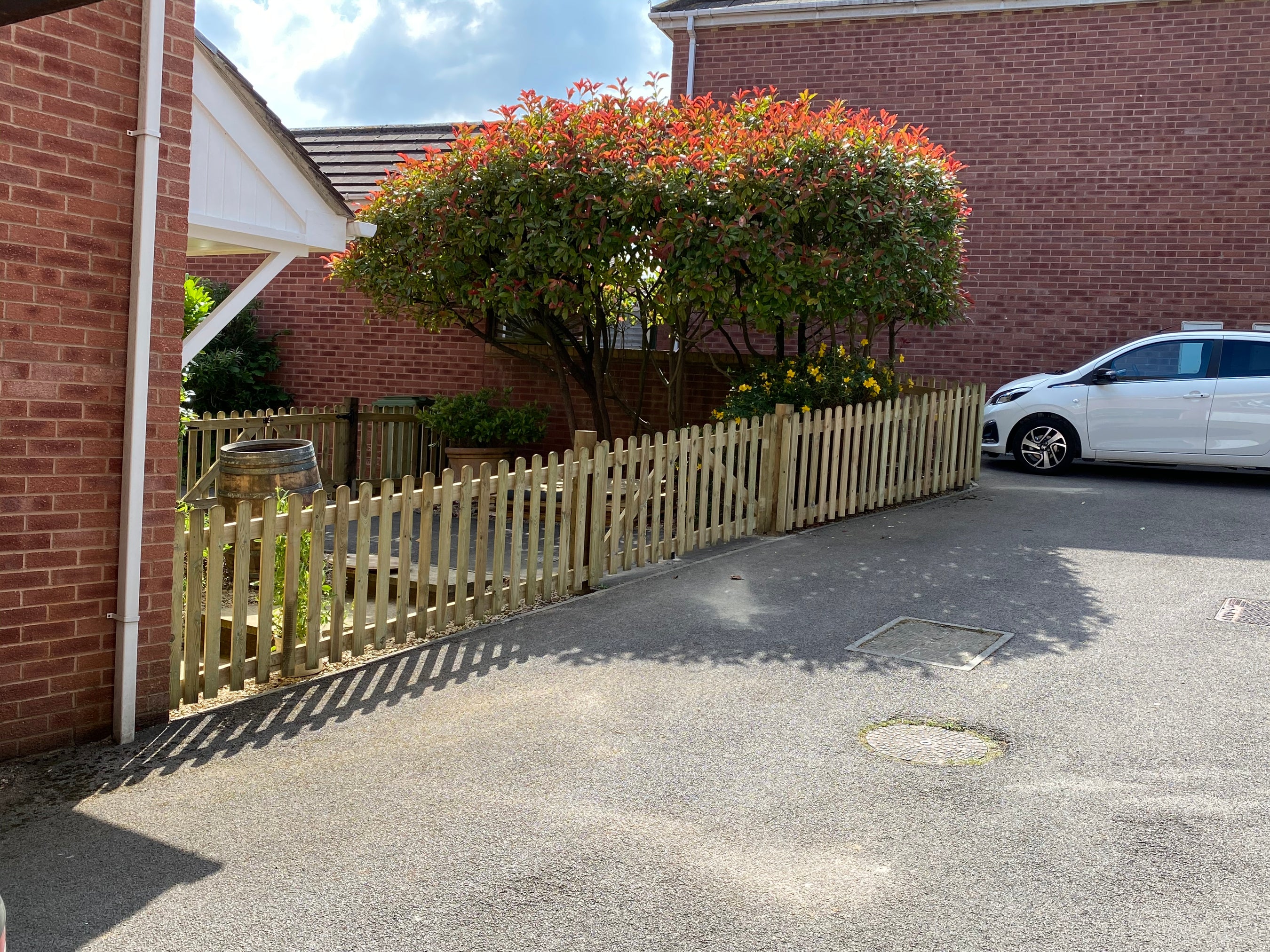 Fencing Installation — Heritage Sheds & Fencing Ltd.
